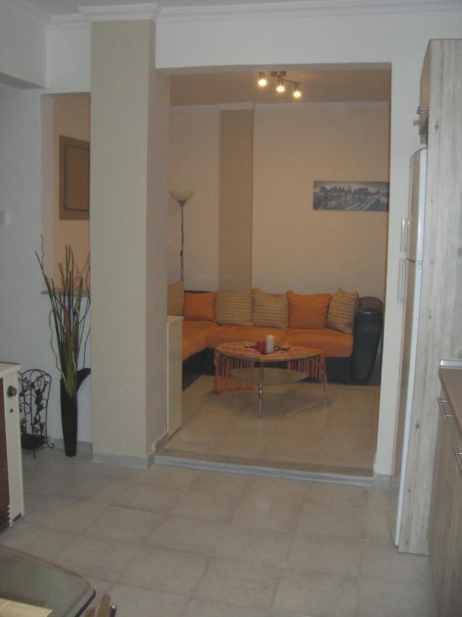 Quiet Stay Sykies Center Tesalonika Bagian luar foto