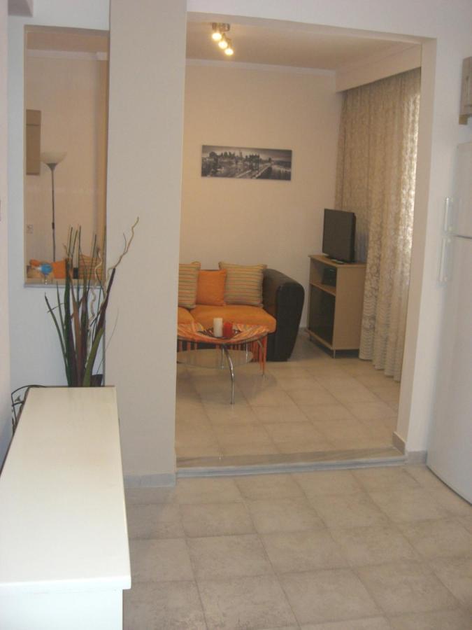 Quiet Stay Sykies Center Tesalonika Bagian luar foto