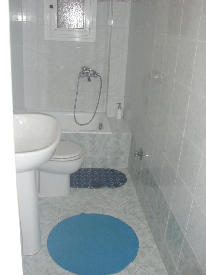 Quiet Stay Sykies Center Tesalonika Bagian luar foto