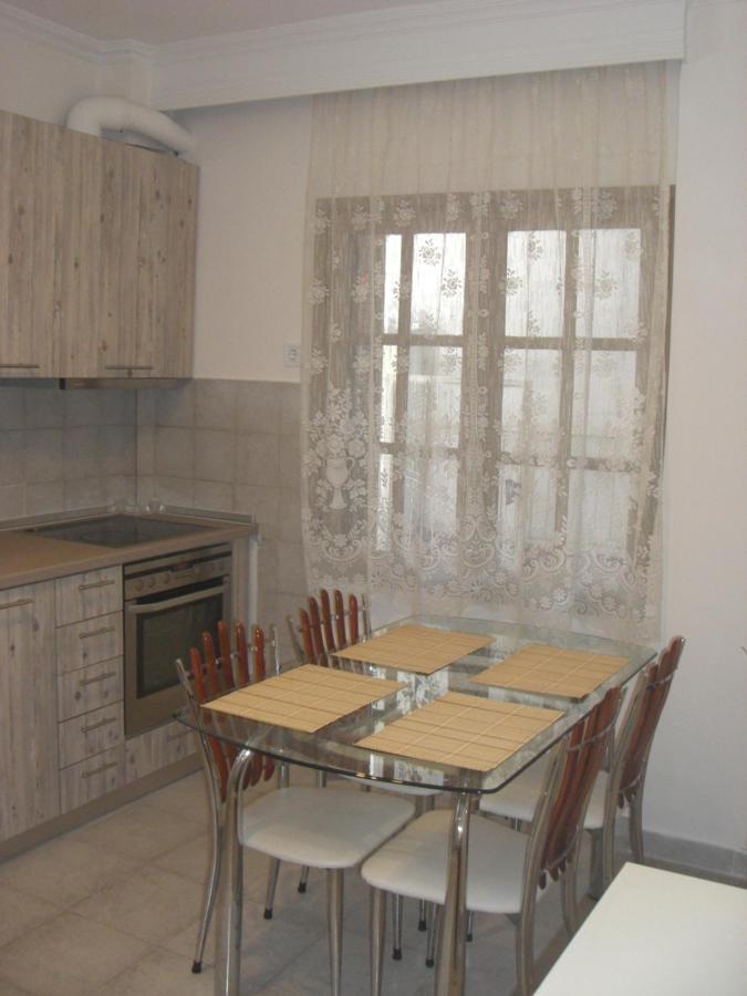 Quiet Stay Sykies Center Tesalonika Bagian luar foto